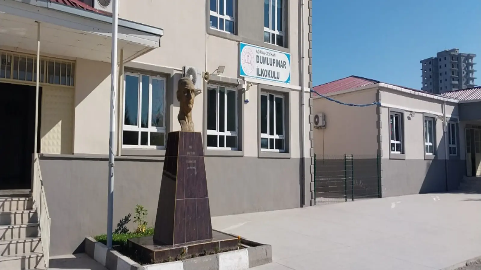 Kurum Kapak Görseli