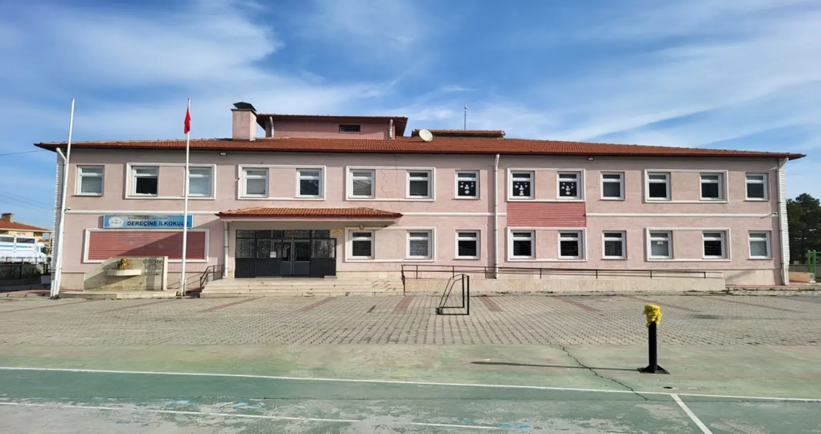 Kurum Kapak Görseli