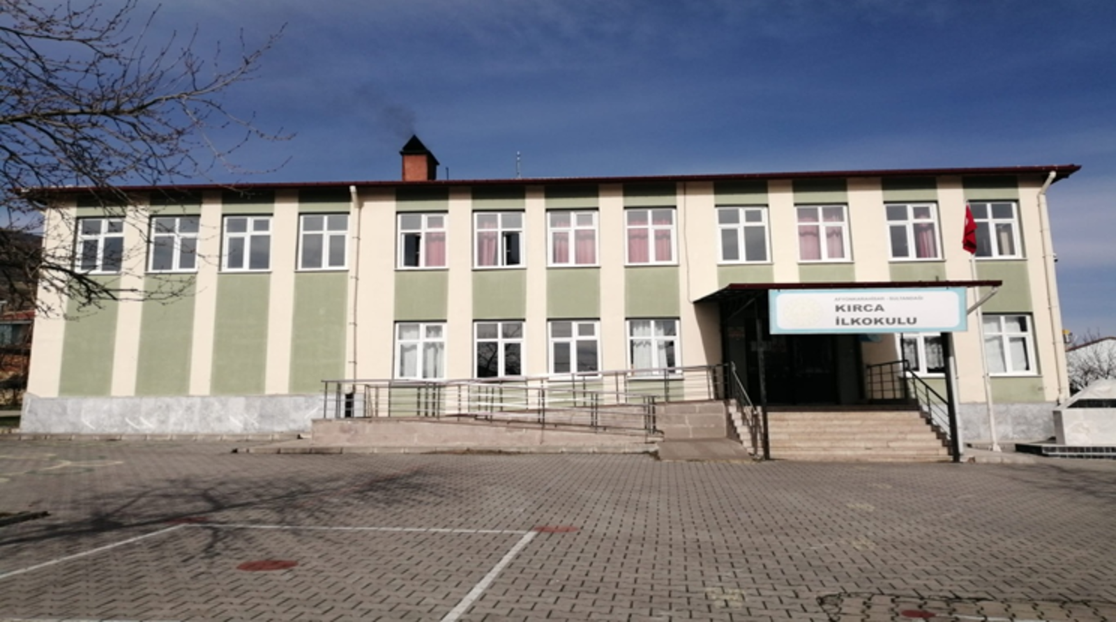 Kurum Kapak Görseli