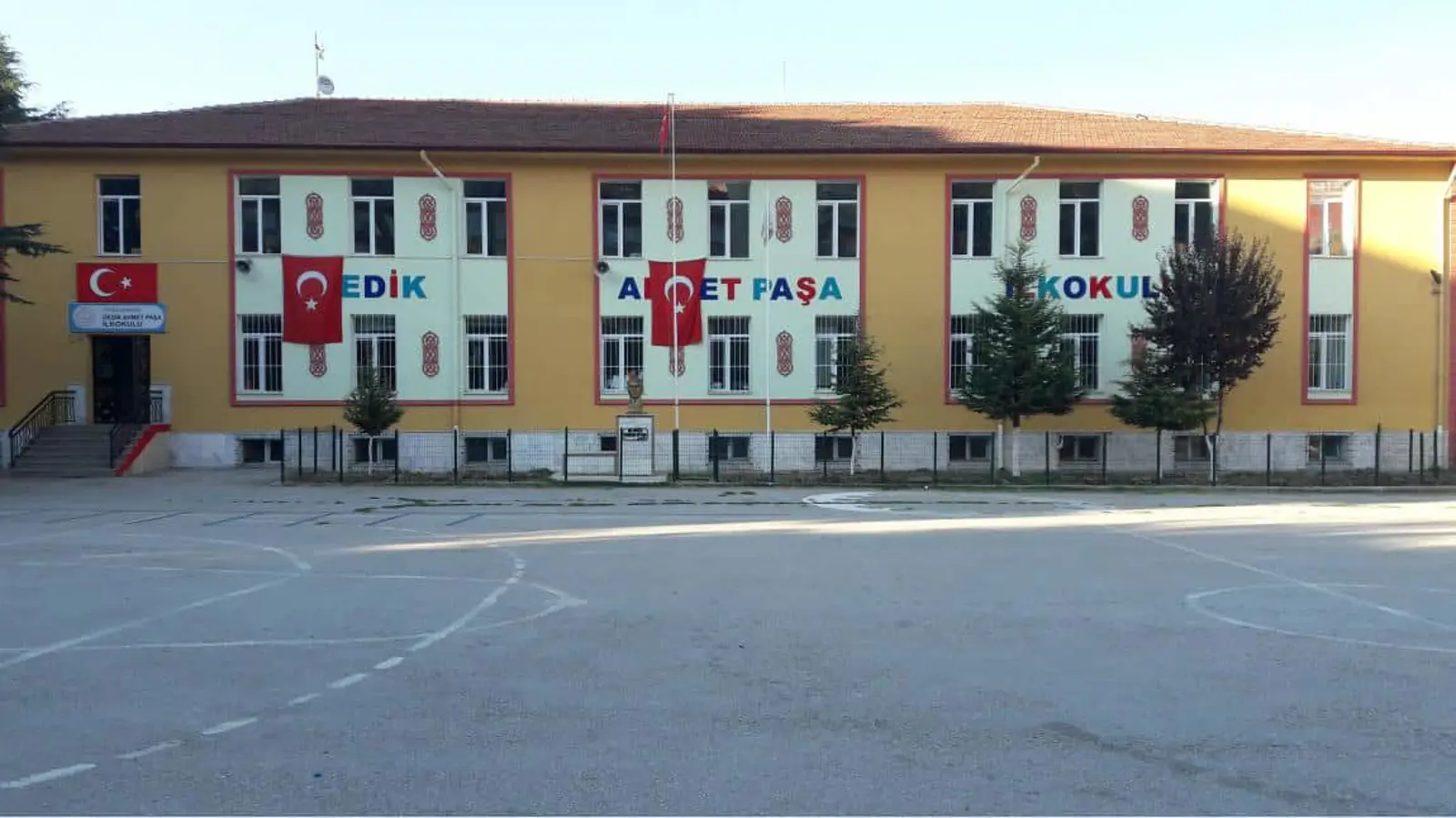 Kurum Kapak Görseli