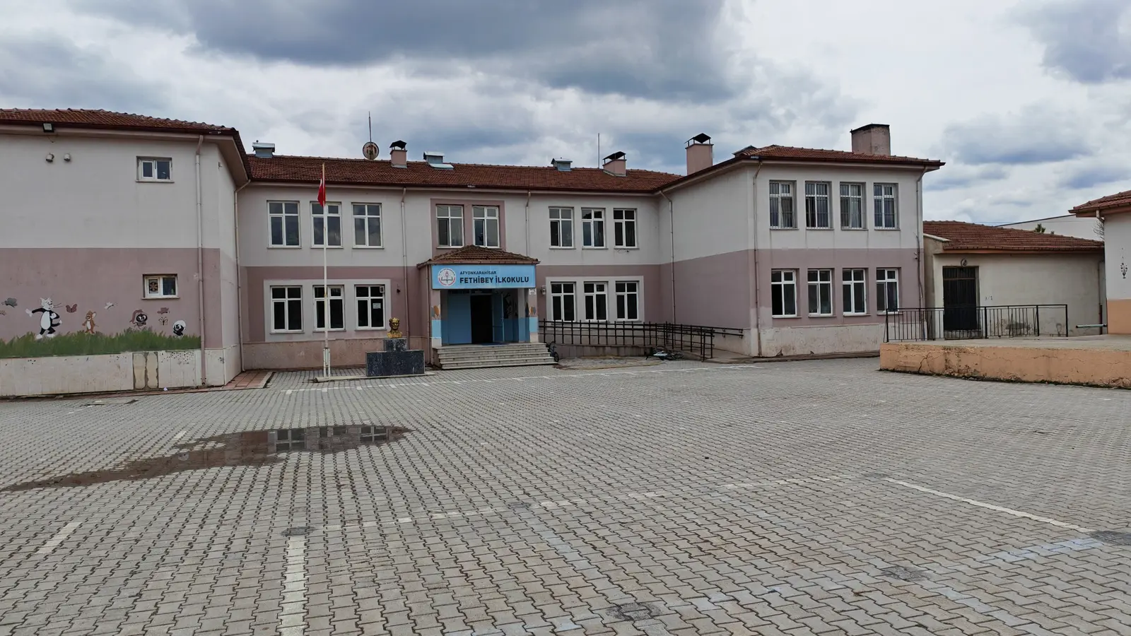 Kurum Kapak Görseli