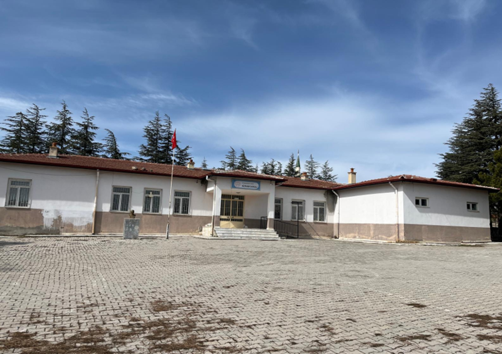 Ağzıkara İlkokulu
