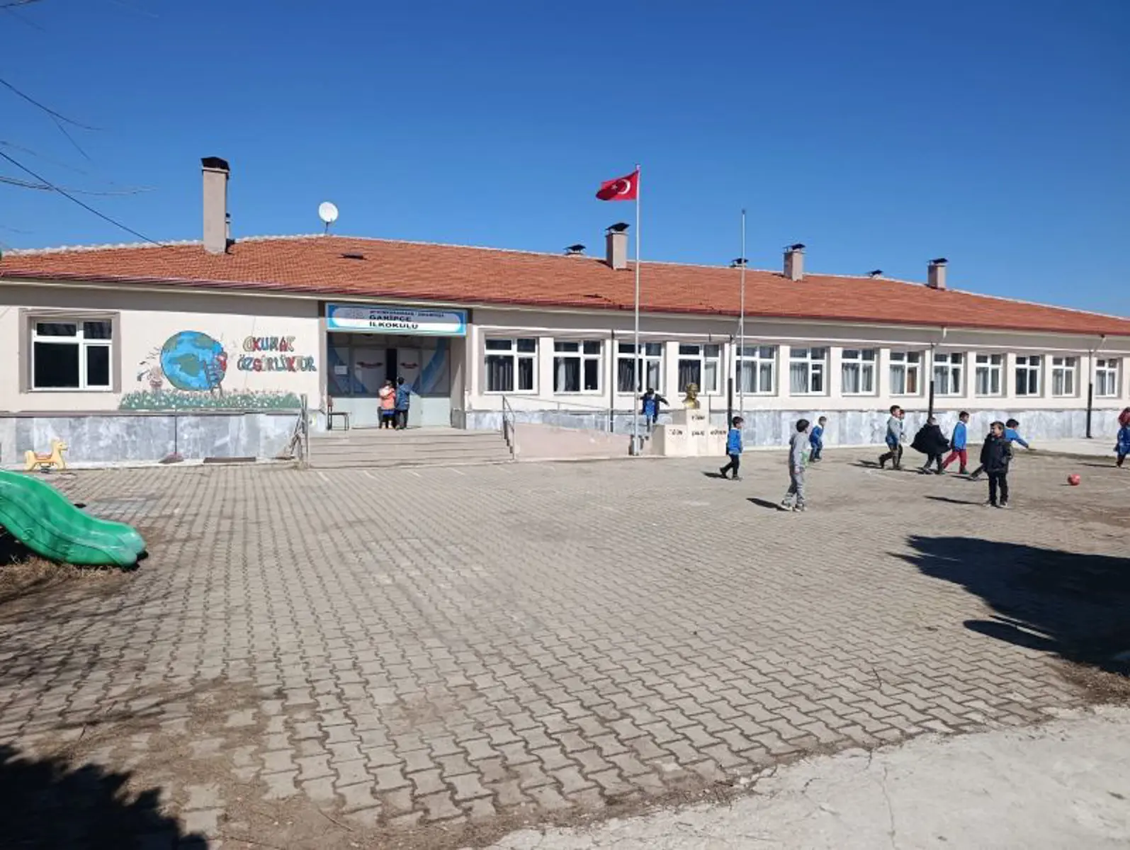 Kurum Kapak Görseli