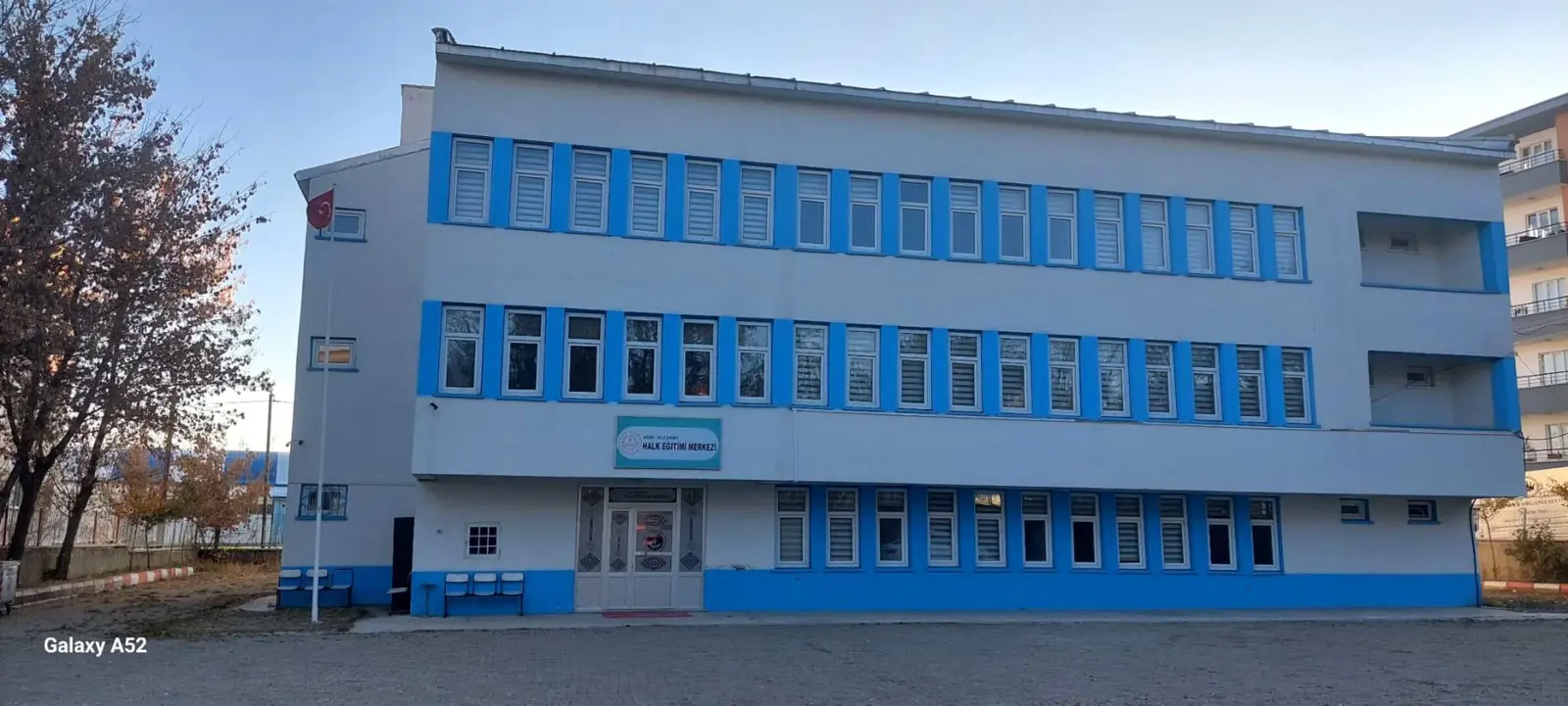 Kurum Kapak Görseli