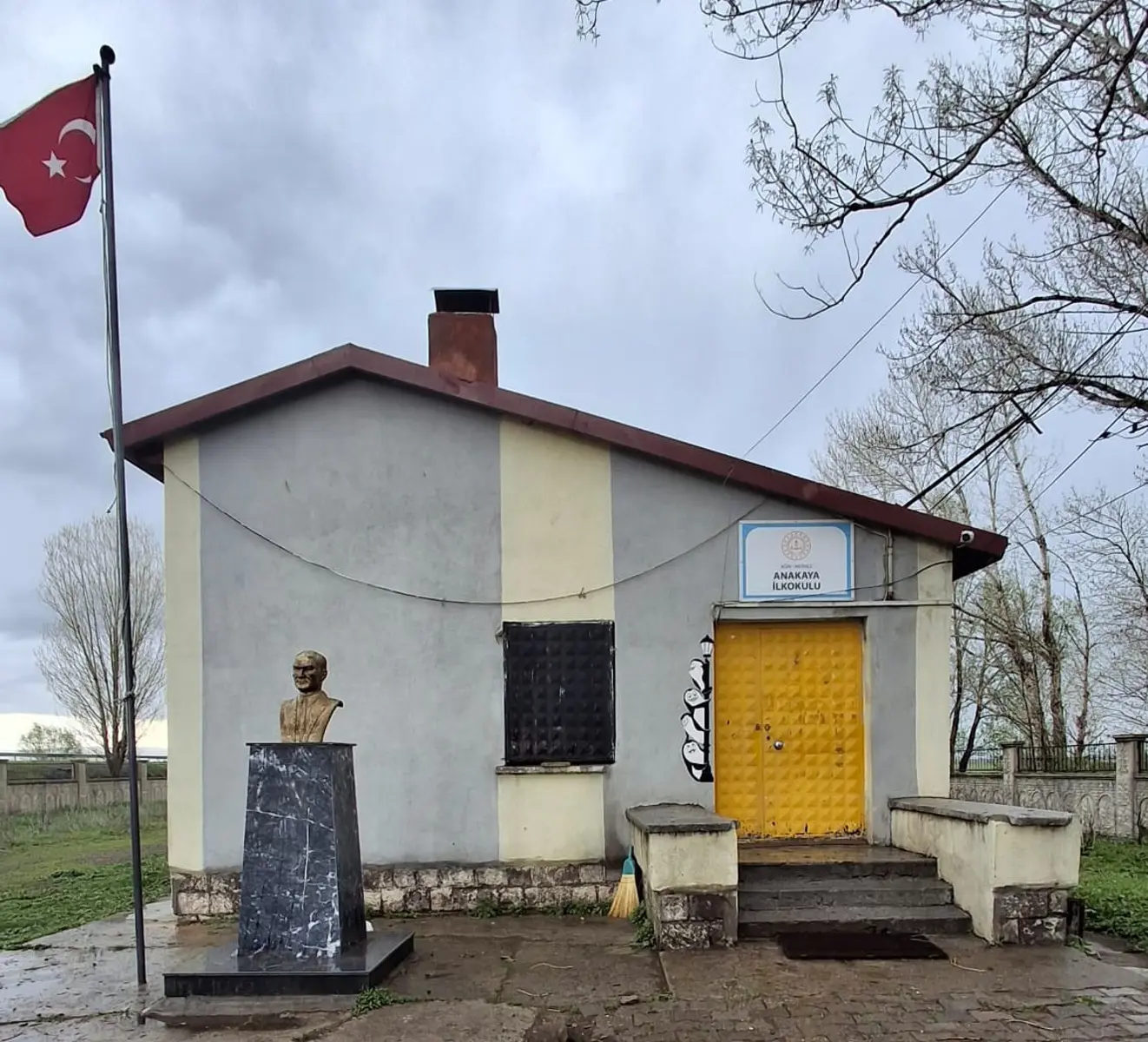 Kurum Kapak Görseli