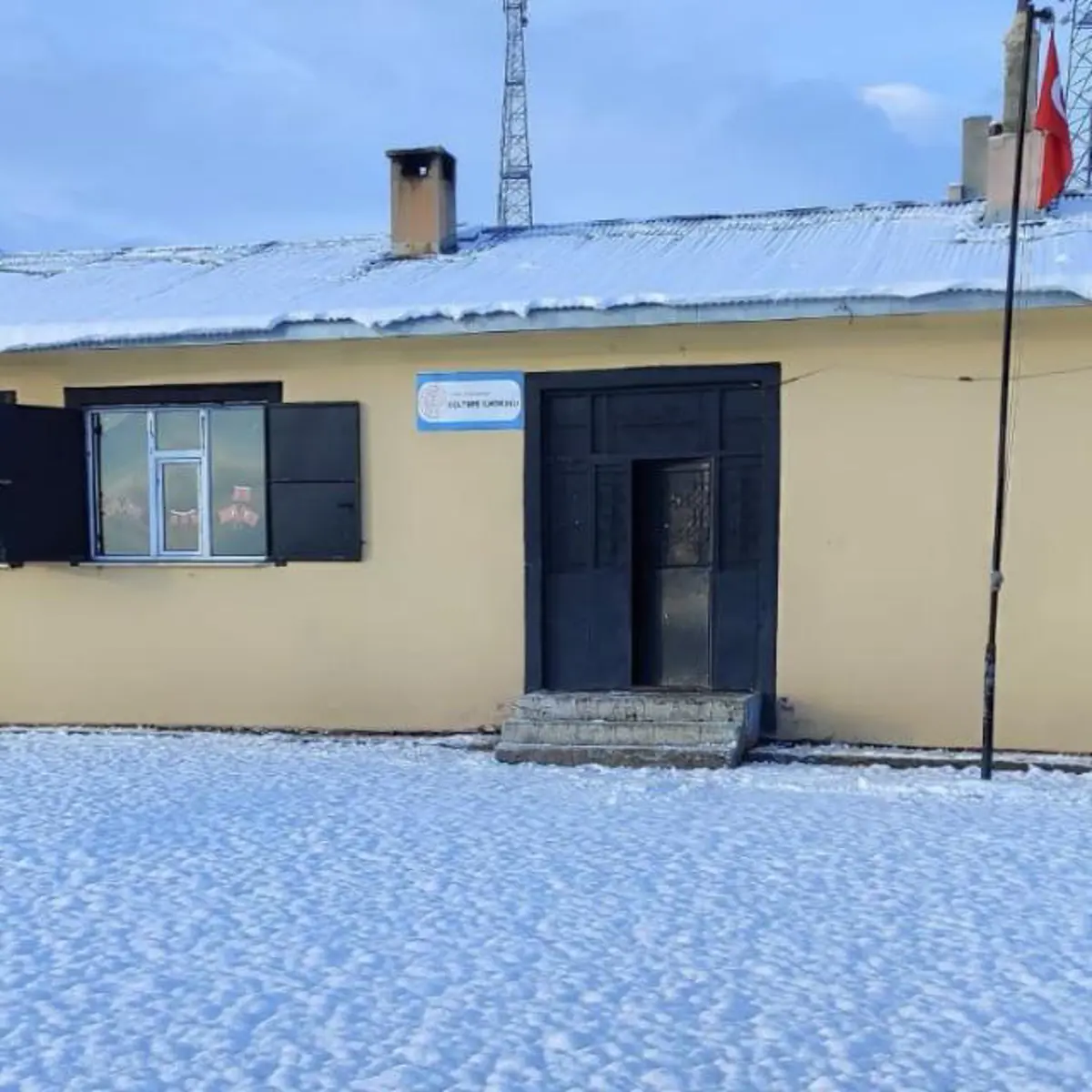 Kurum Kapak Görseli