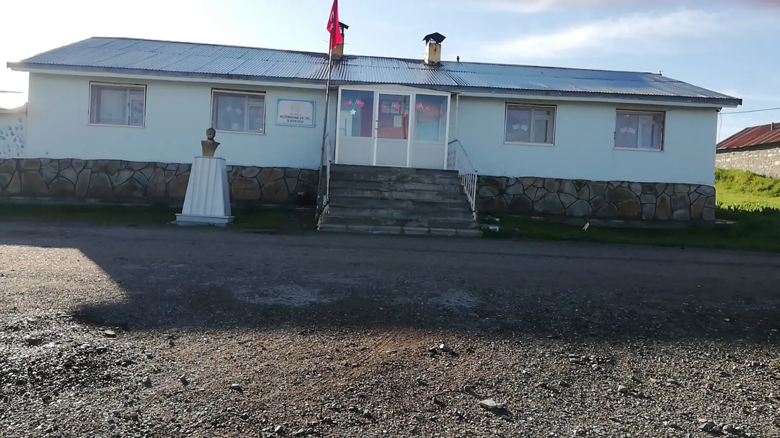 Kurum Kapak Görseli