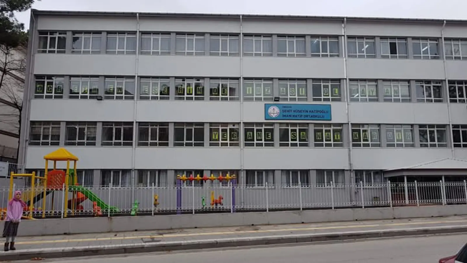 Kurum Kapak Görseli
