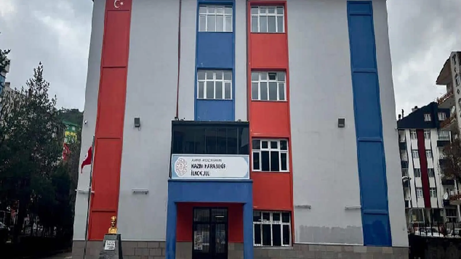 Kurum Kapak Görseli