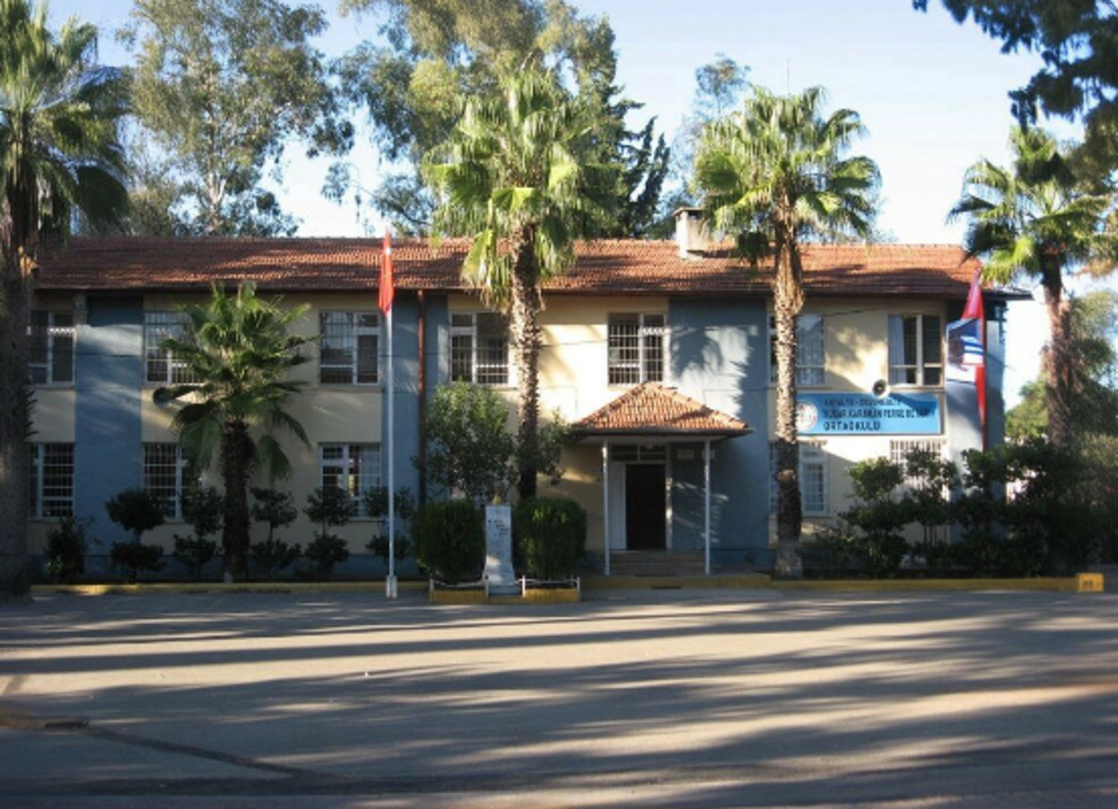 Yukarıkaraman Perge Rotary İlkokulu