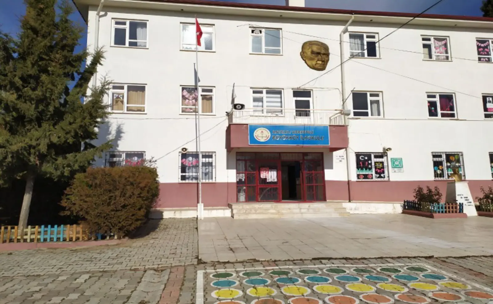 Kurum Kapak Görseli