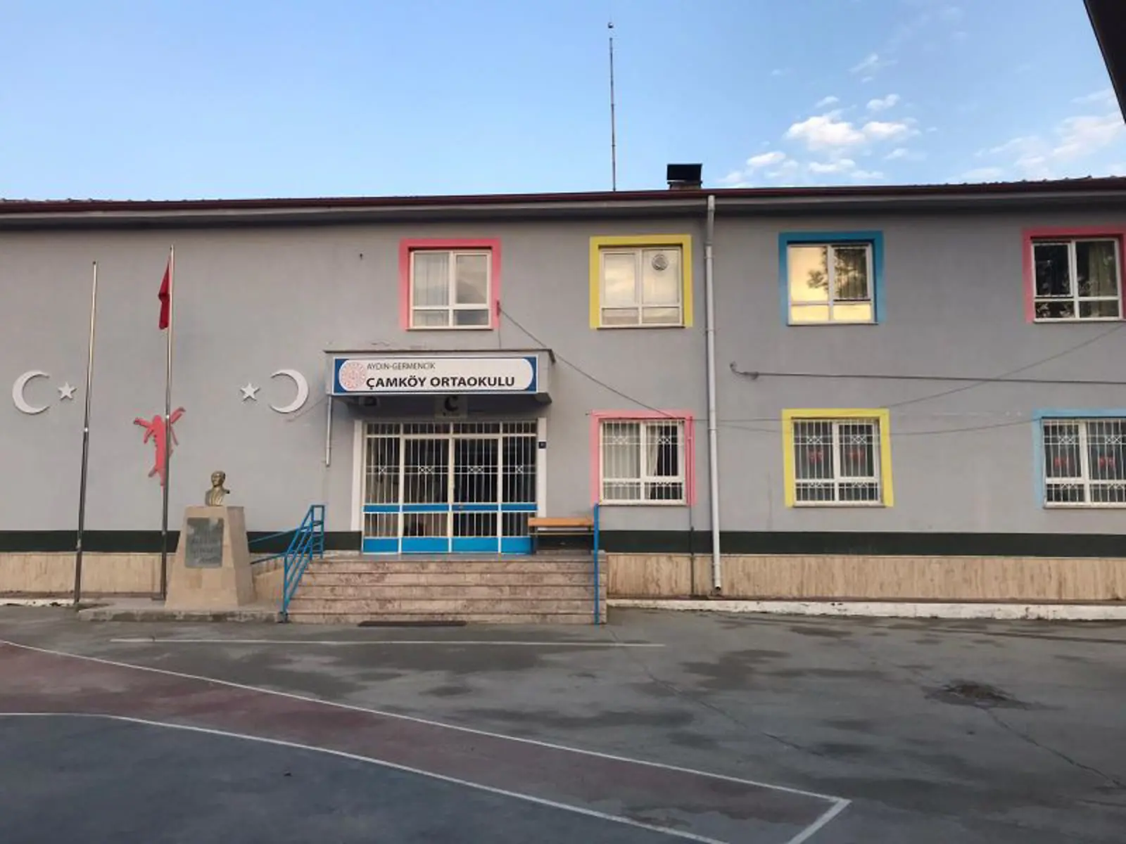 Kurum Kapak Görseli