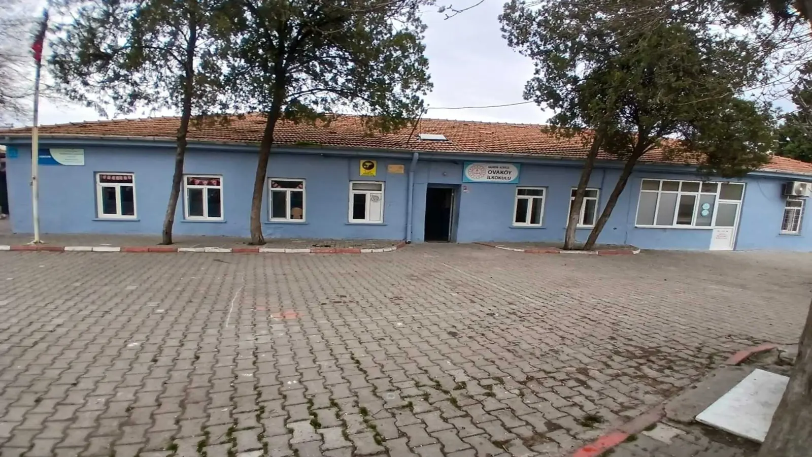 Kurum Kapak Görseli