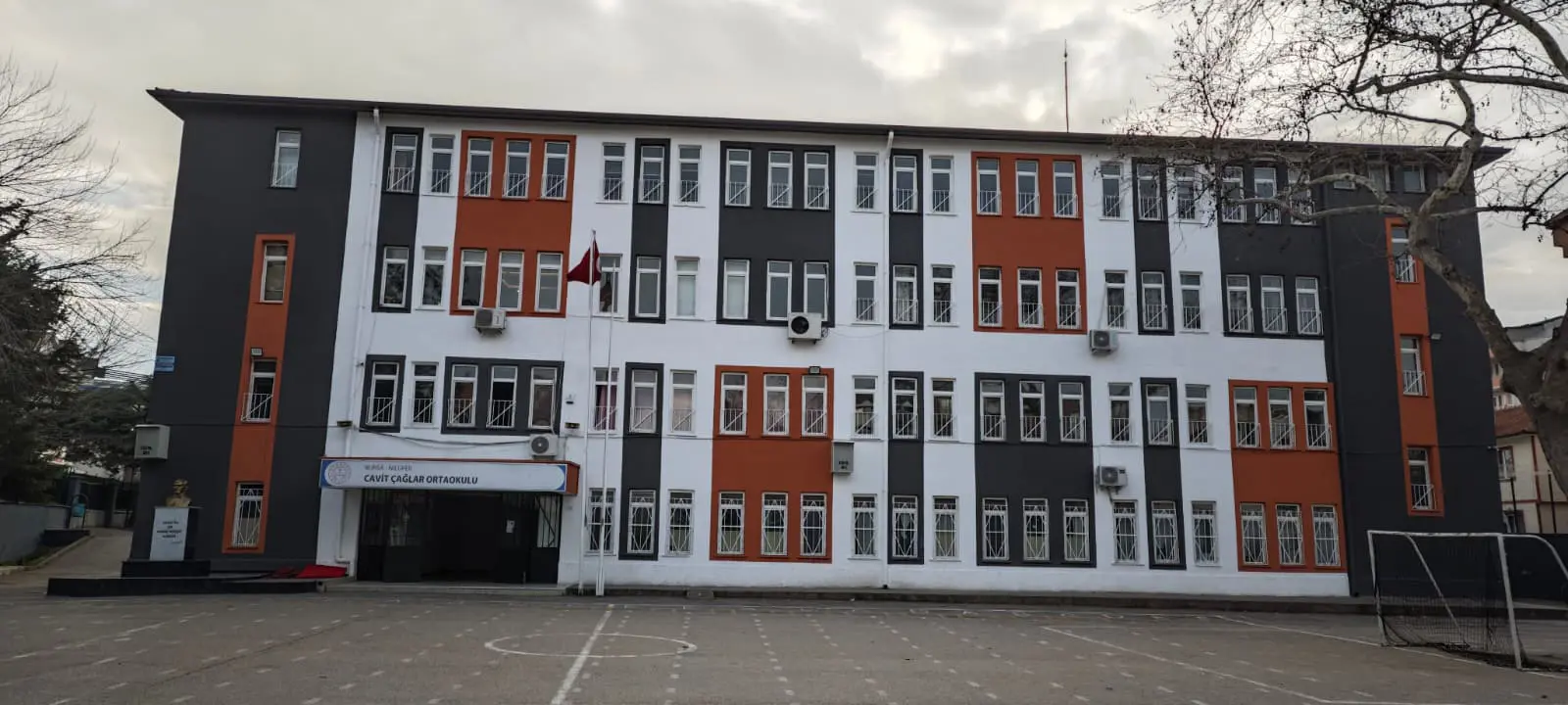 Kurum Kapak Görseli