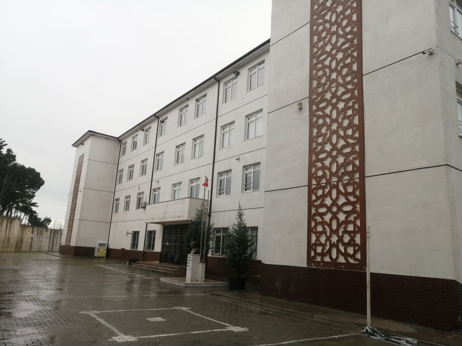 Kurum Kapak Görseli