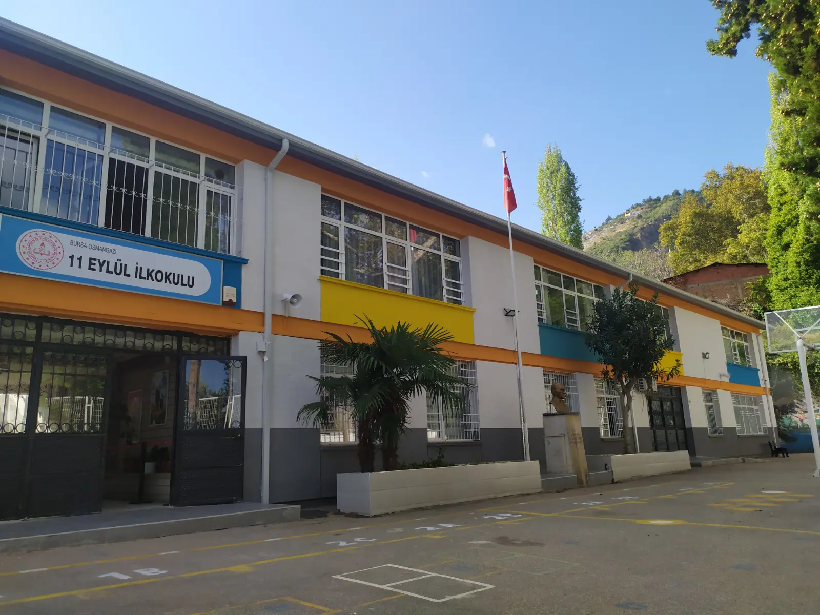 11 Eylül İlkokulu