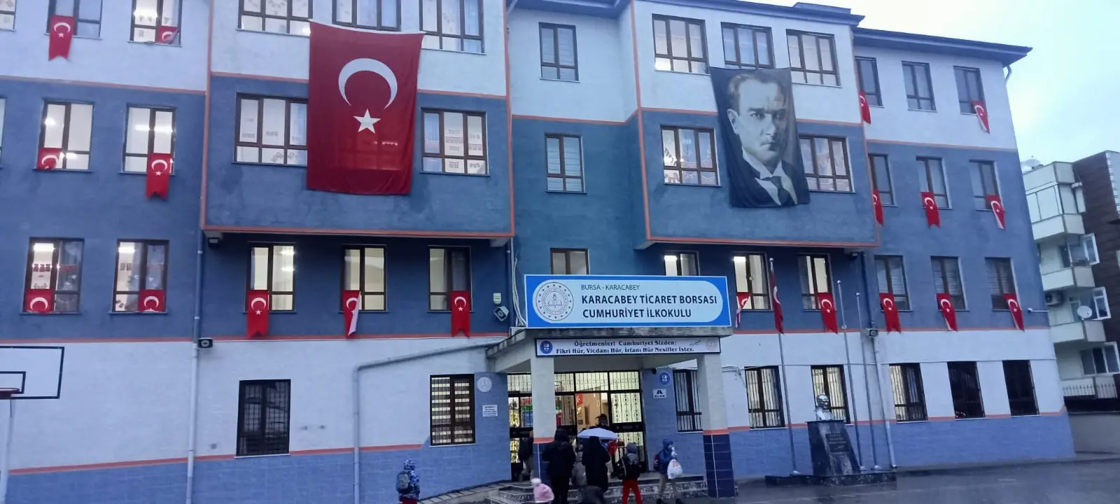Kurum Kapak Görseli