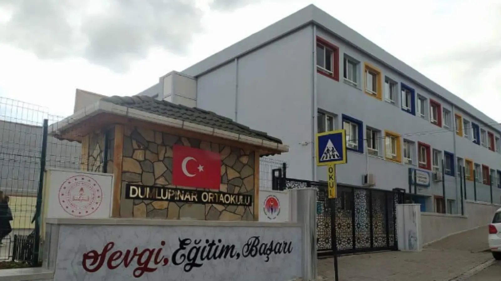 Kurum Kapak Görseli
