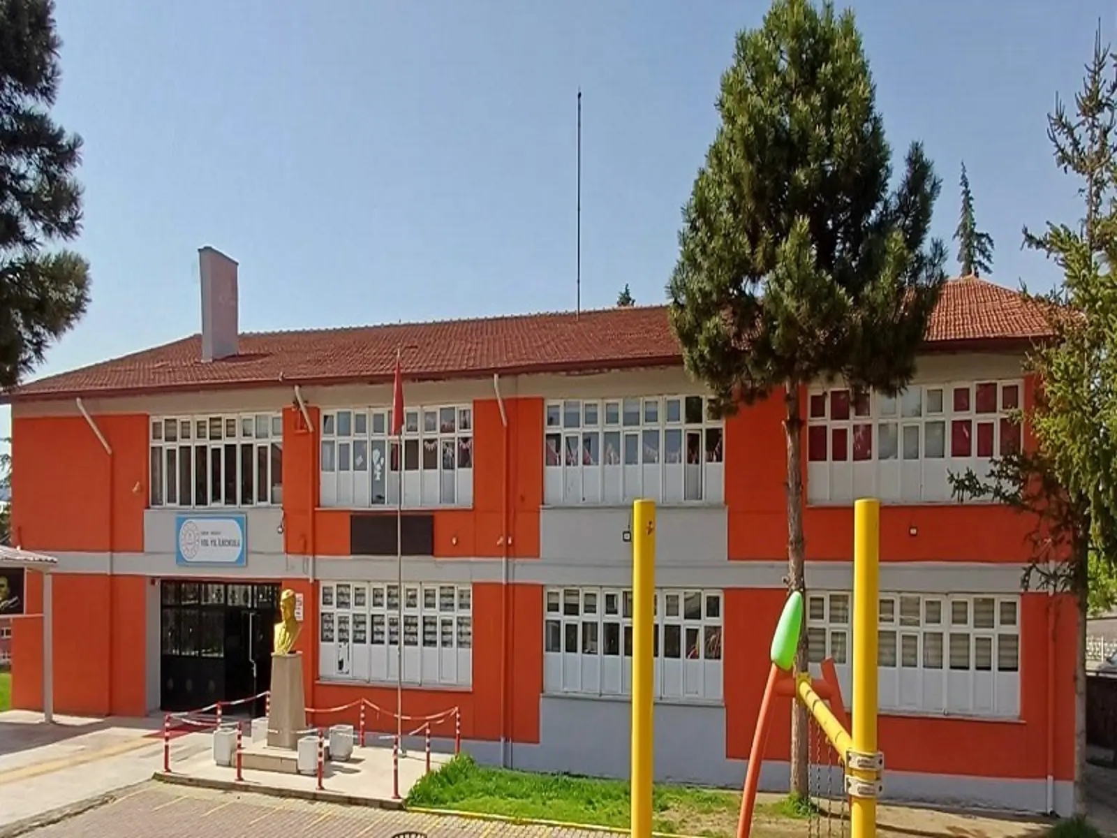 100.Yıl İlkokulu
