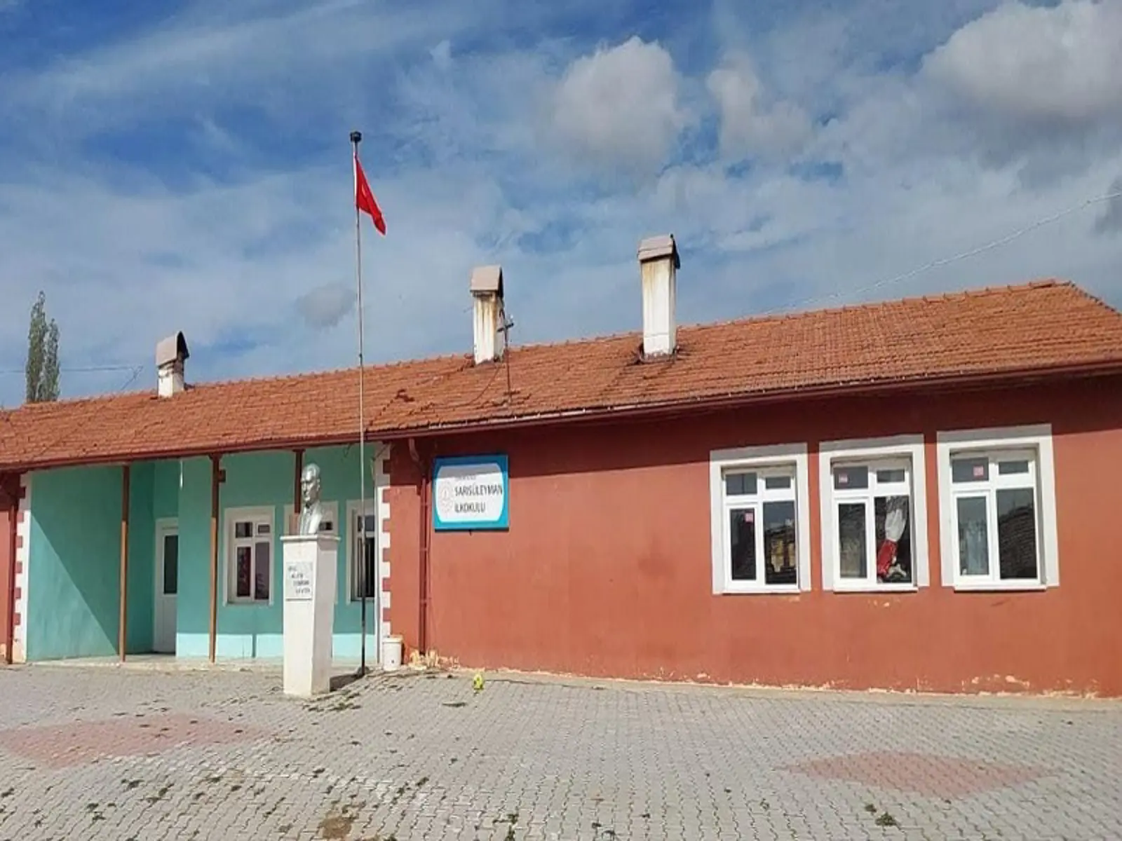 Kurum Kapak Görseli