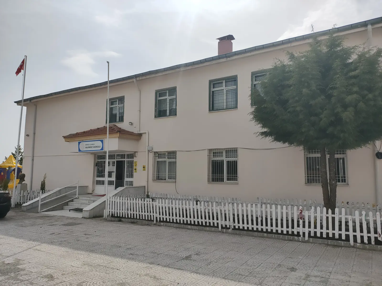 Kurum Kapak Görseli