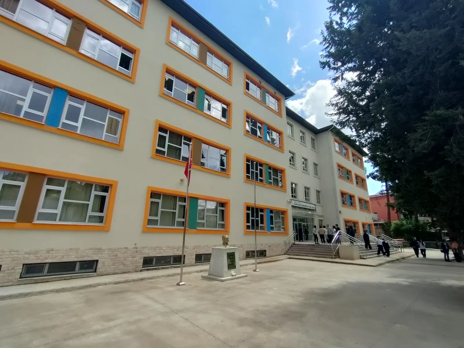 Acıpayam Cumhuriyet Fen Lisesi