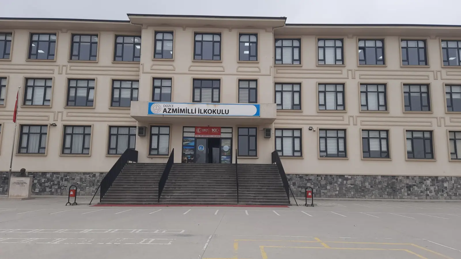 Kurum Kapak Görseli