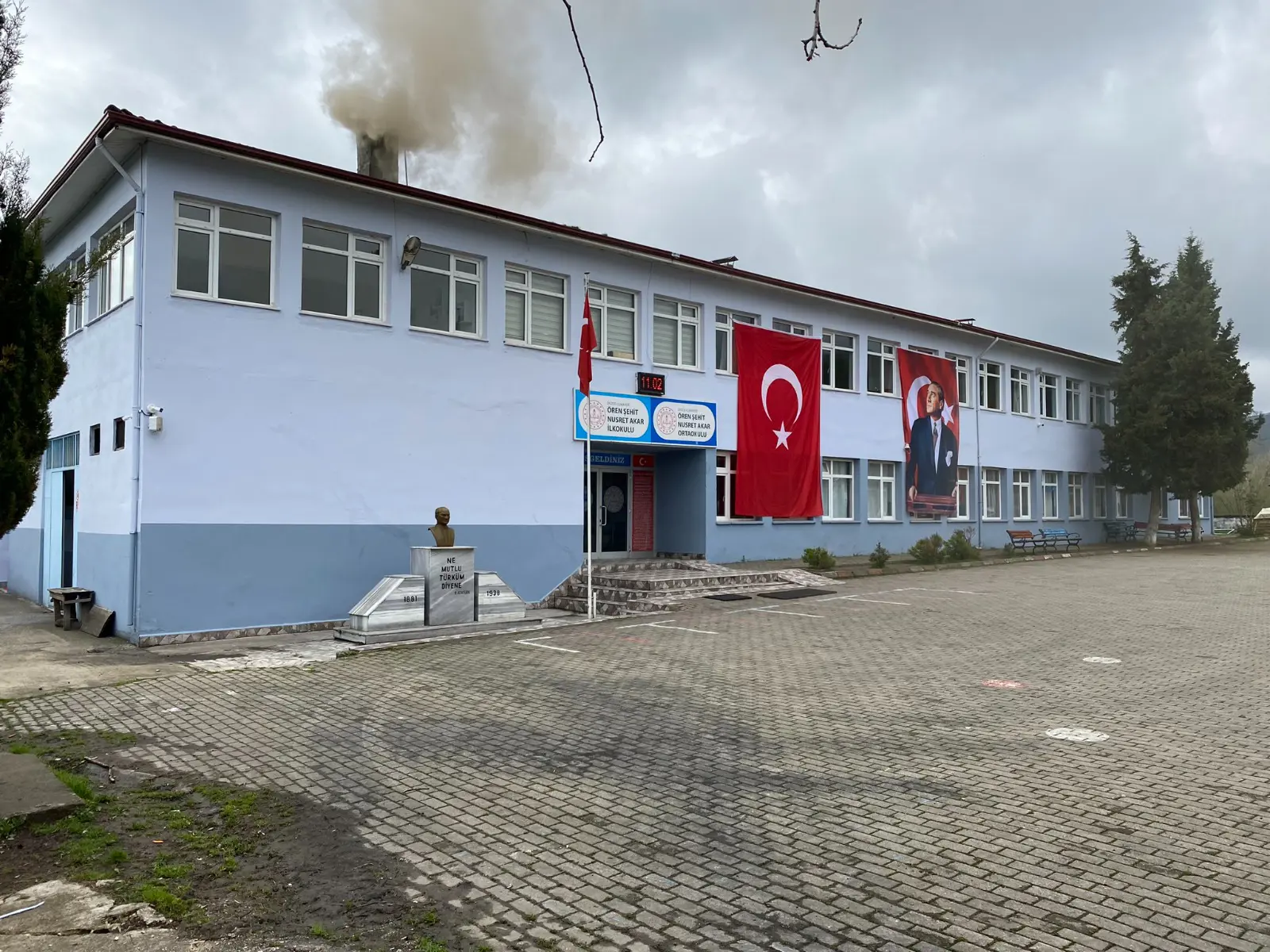 Kurum Kapak Görseli