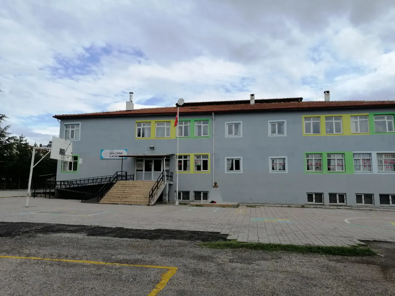 Kurum Kapak Görseli