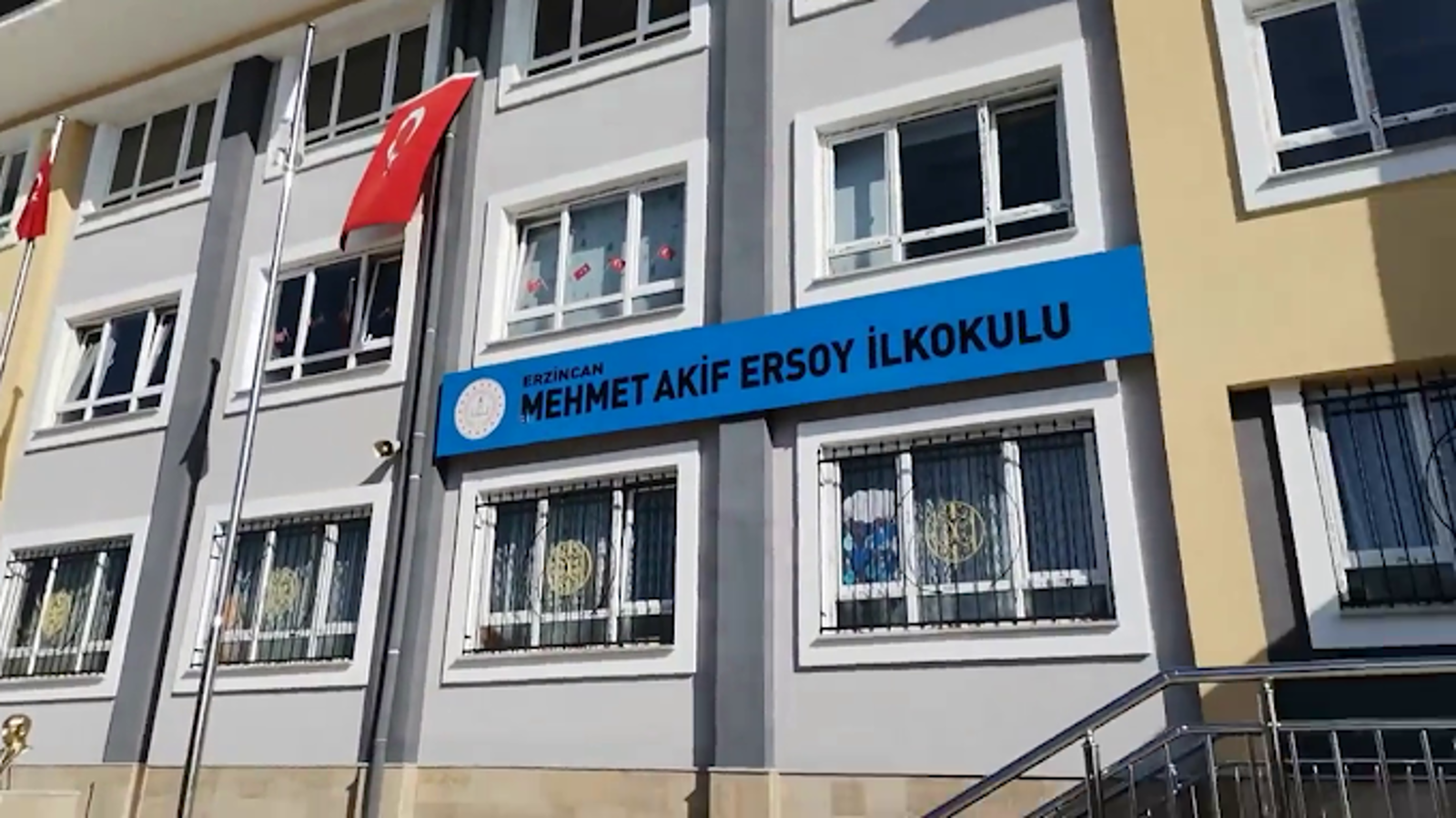 Kurum Kapak Görseli