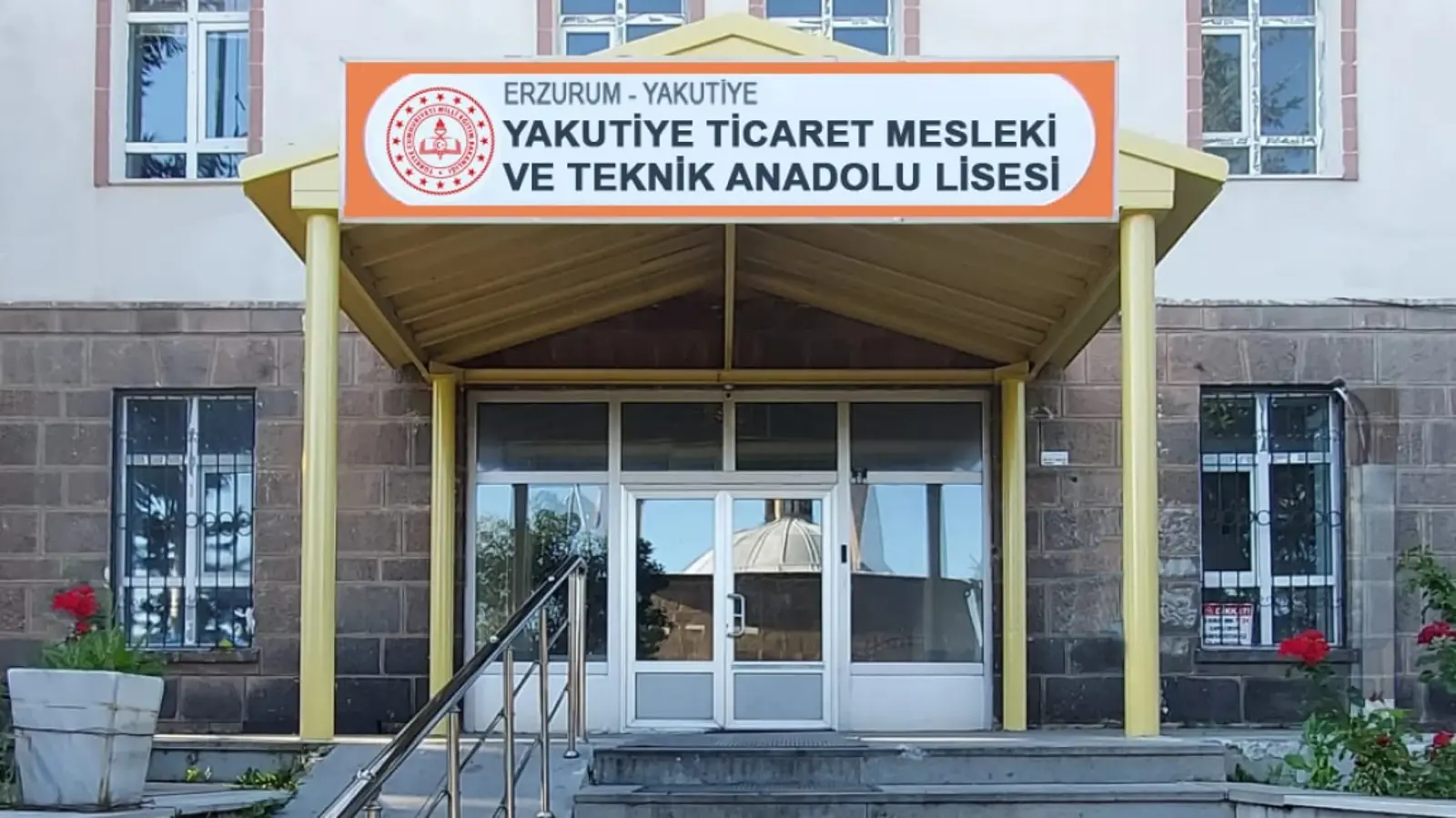Kurum Kapak Görseli