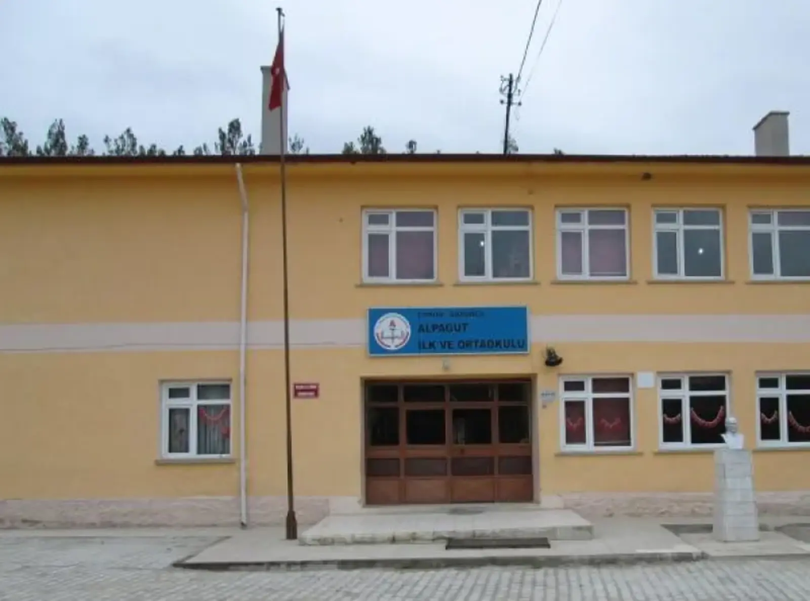 Kurum Kapak Görseli