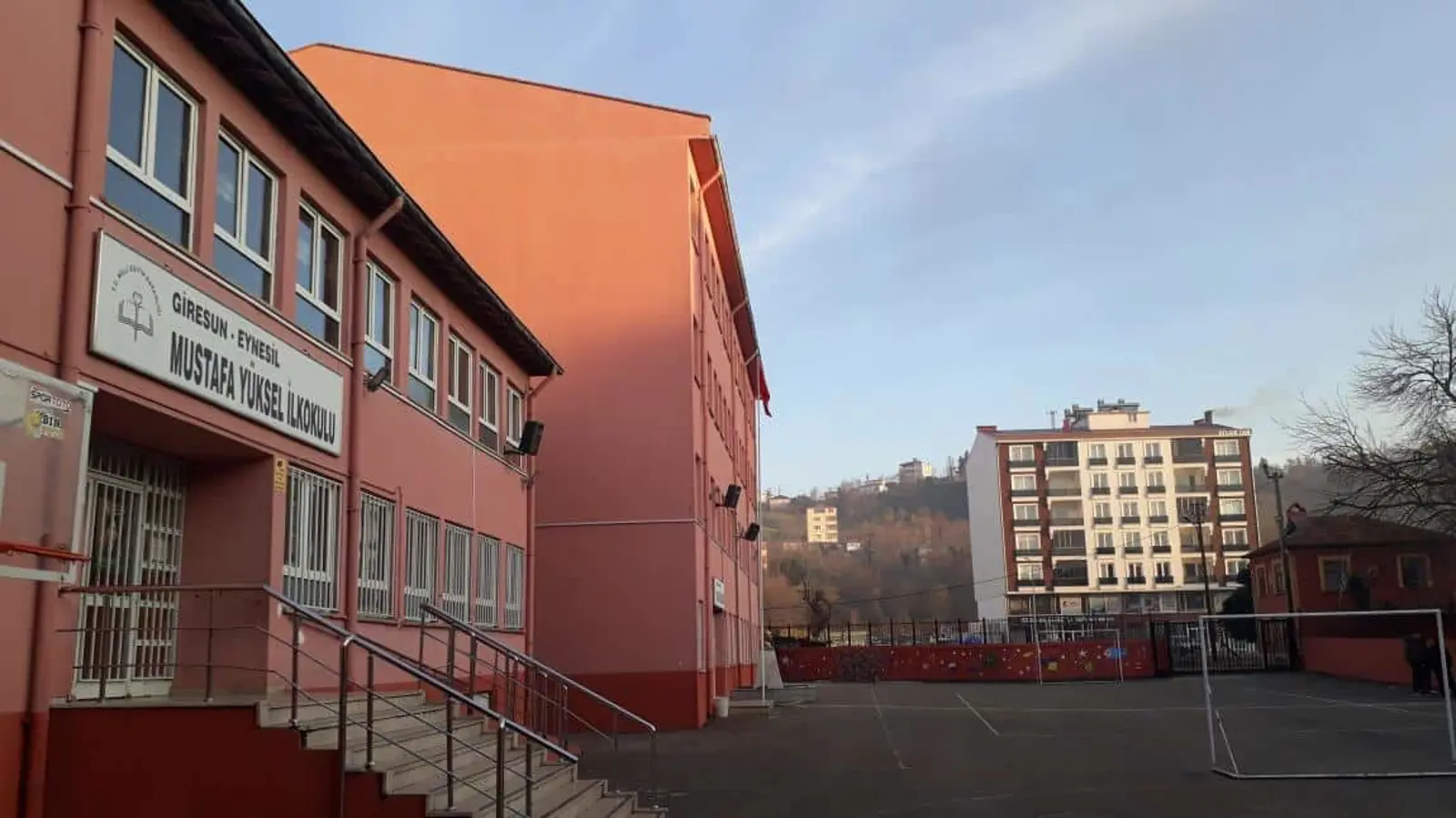 Kurum Kapak Görseli