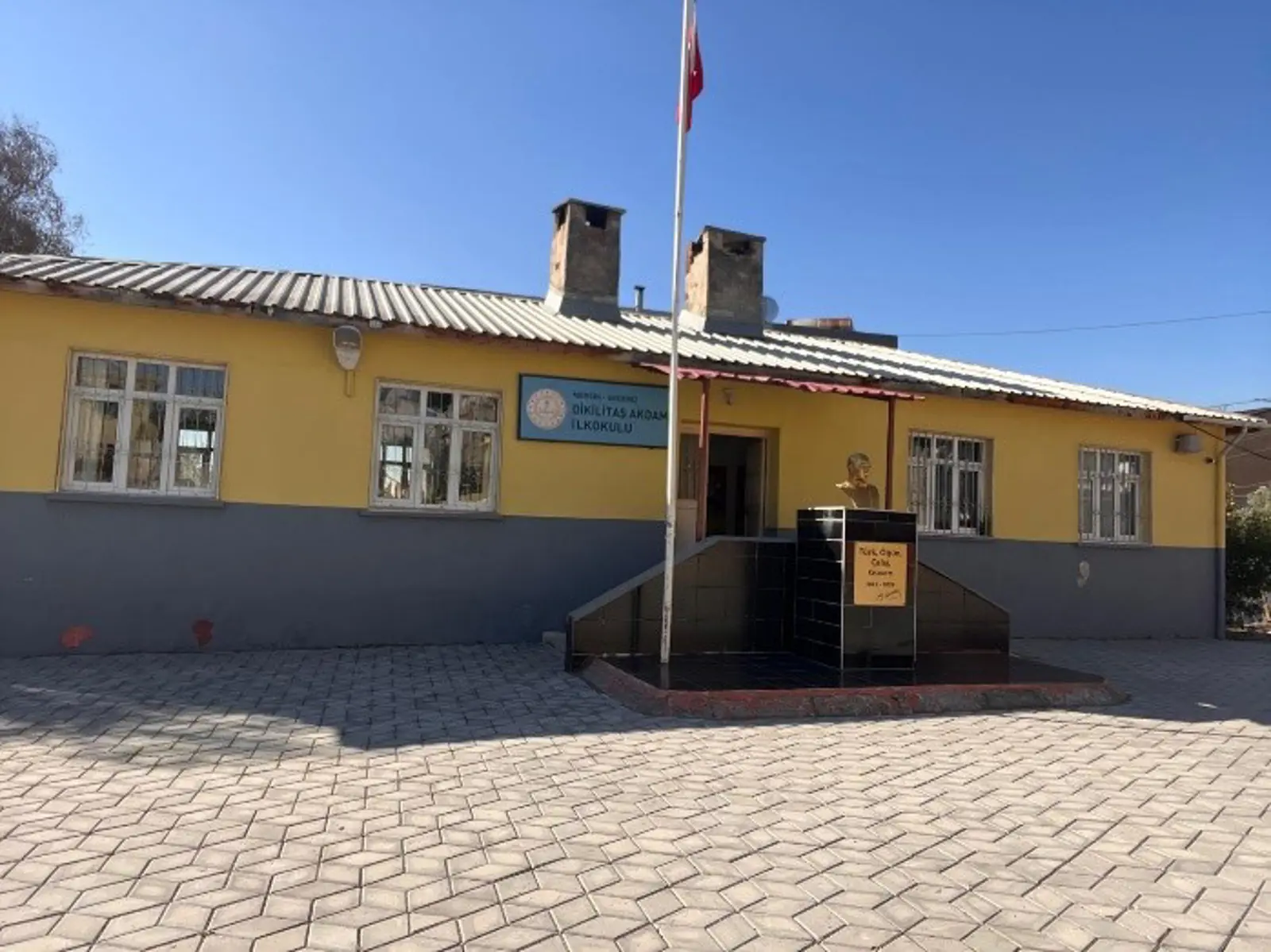 Kurum Kapak Görseli