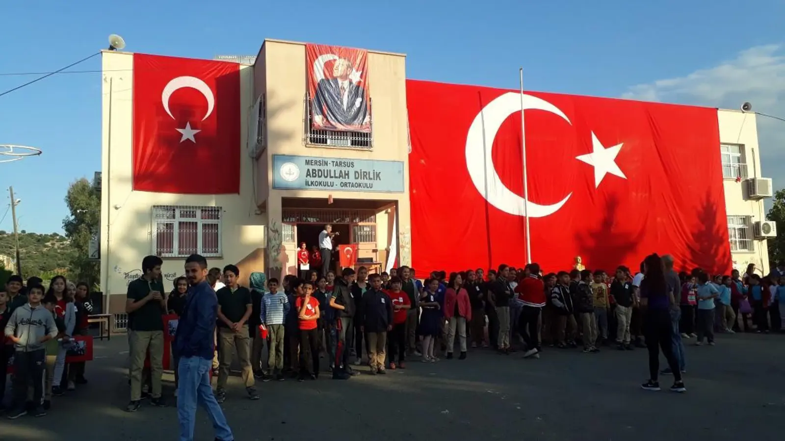 Abdullah Dirlik Ortaokulu