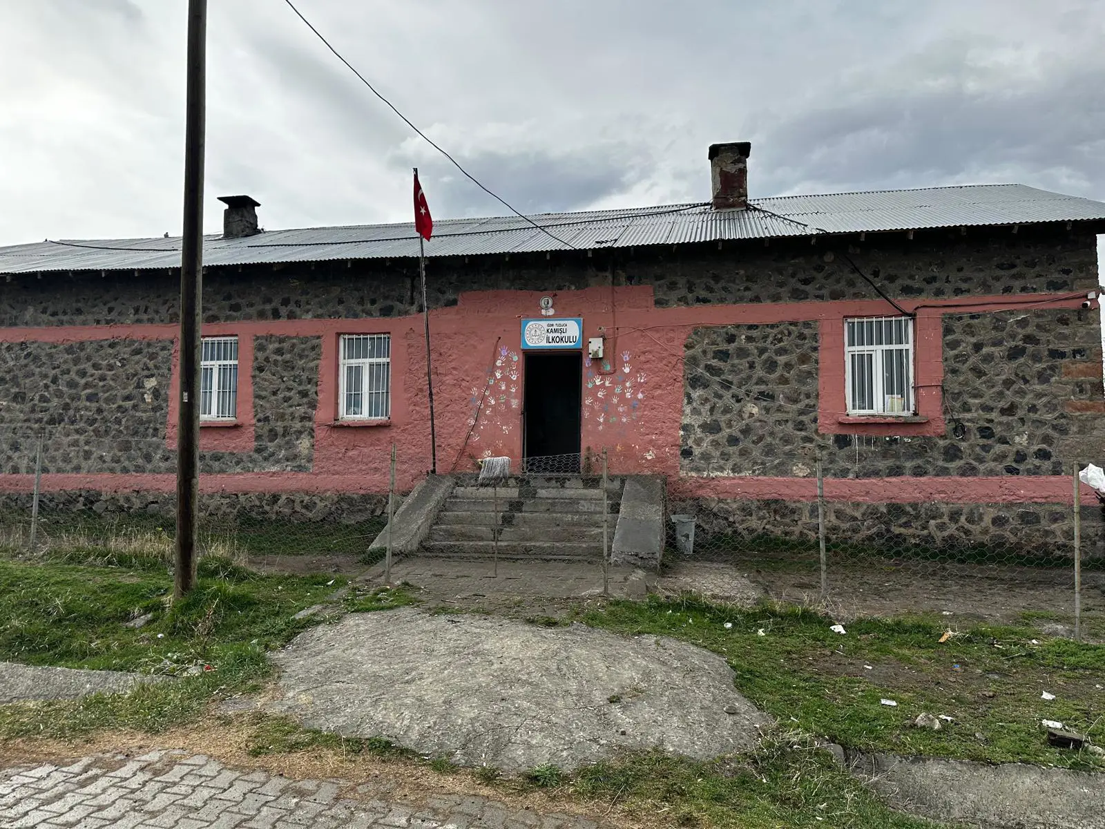 Kurum Kapak Görseli