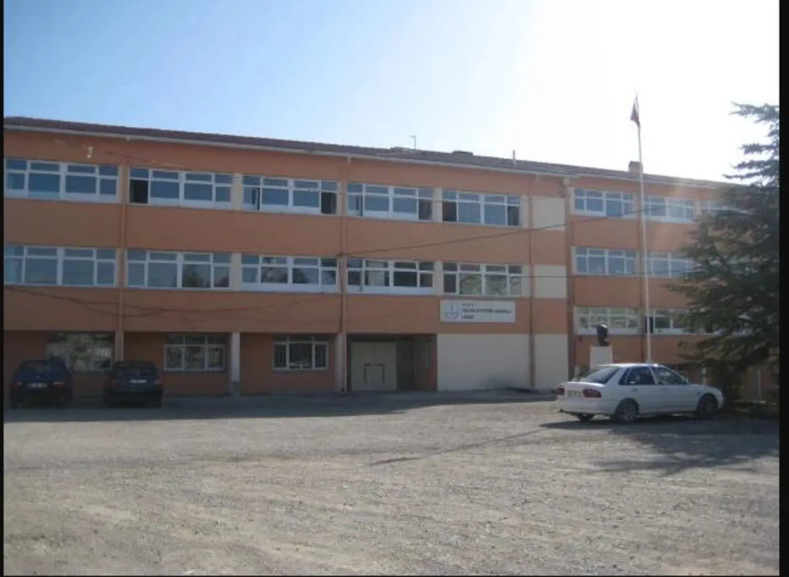 Kurum Kapak Görseli