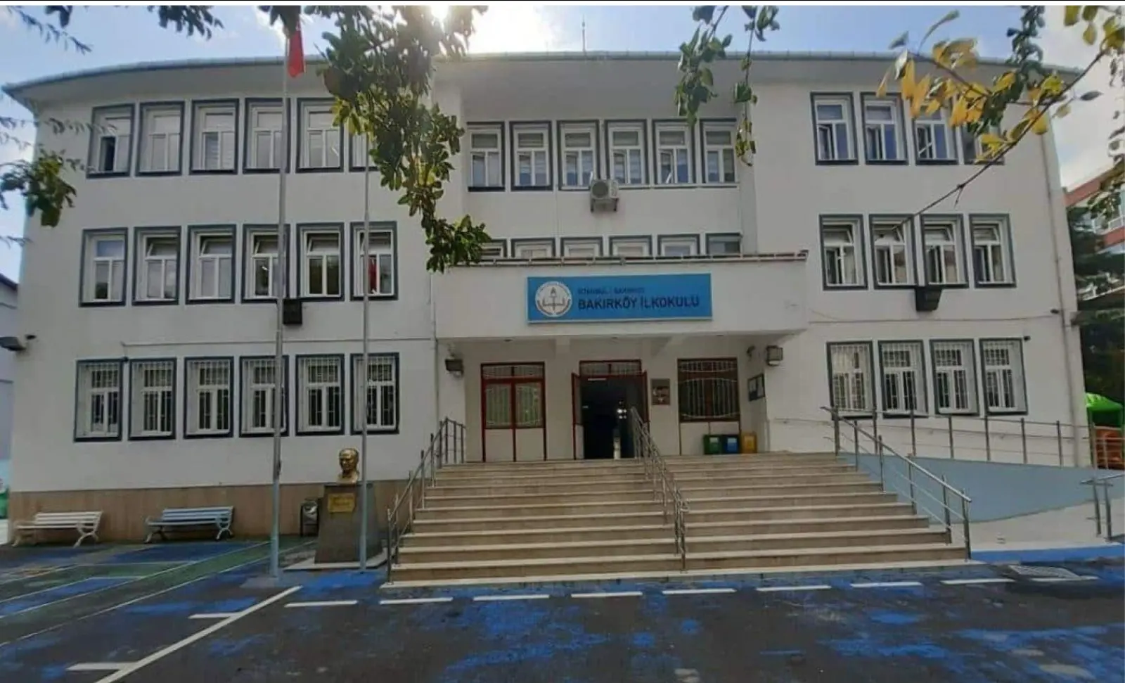 Kurum Kapak Görseli