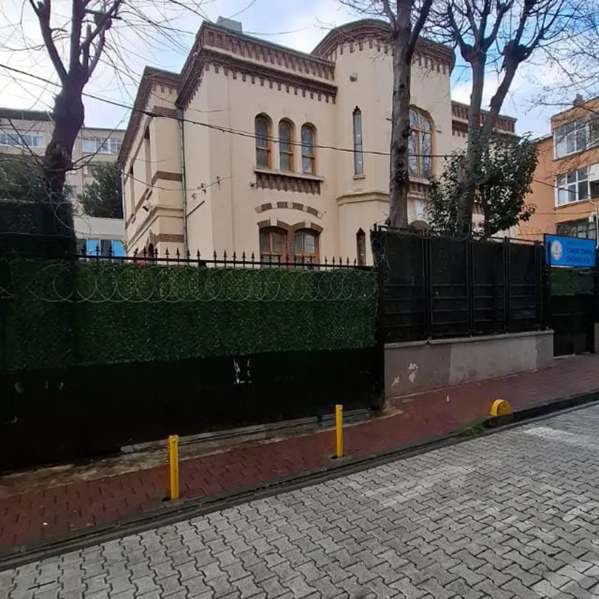 Kurum Kapak Görseli