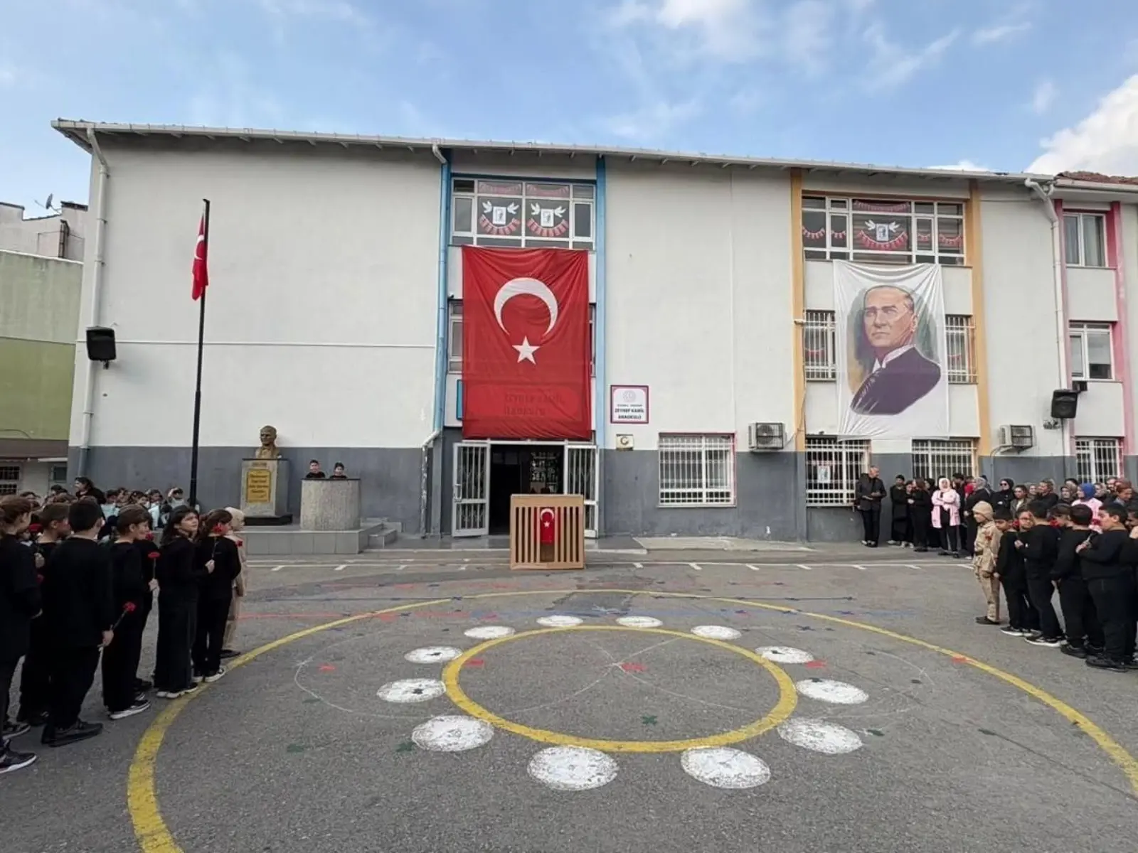 Zeynep Kamil İlkokulu