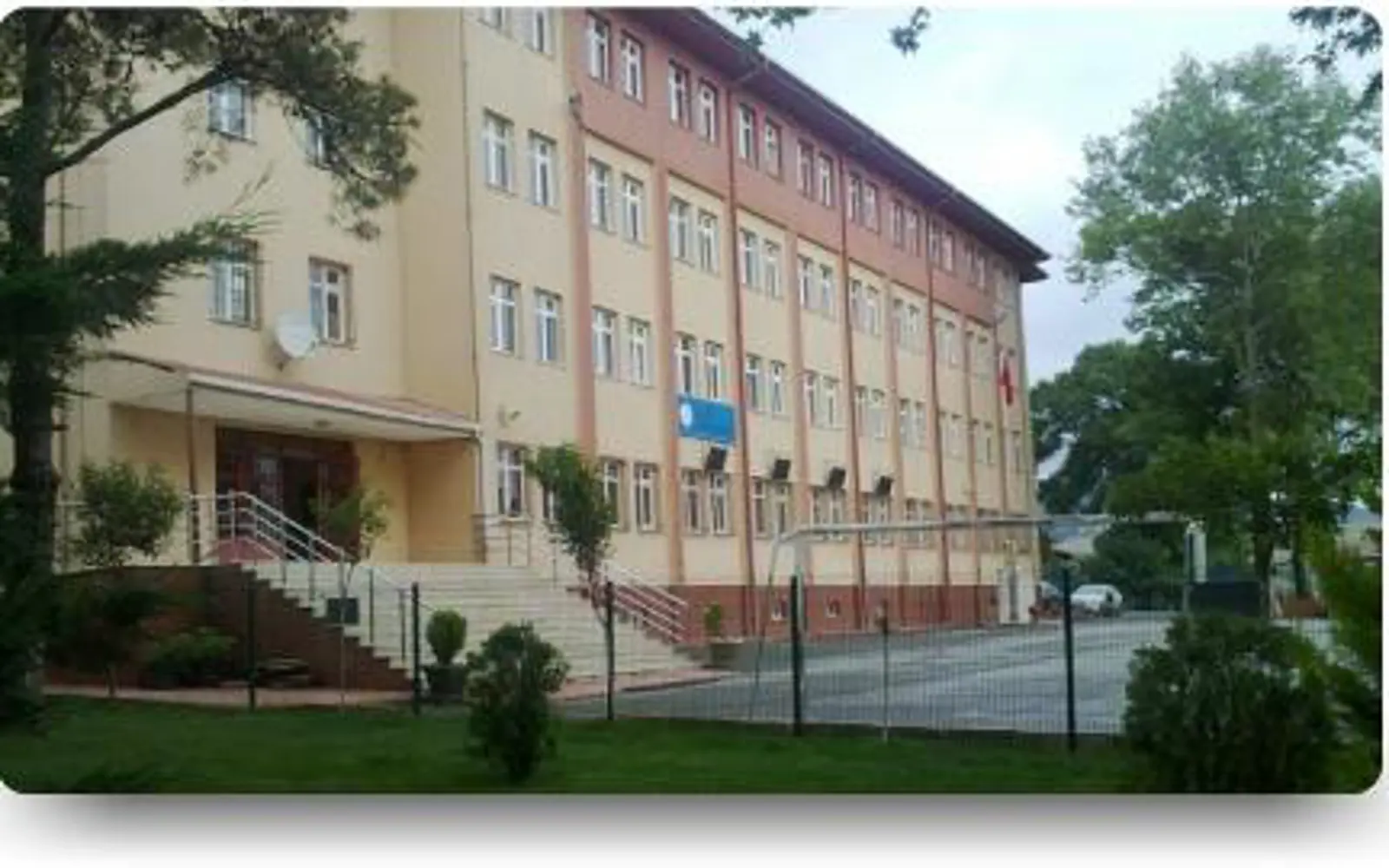 Kurum Kapak Görseli