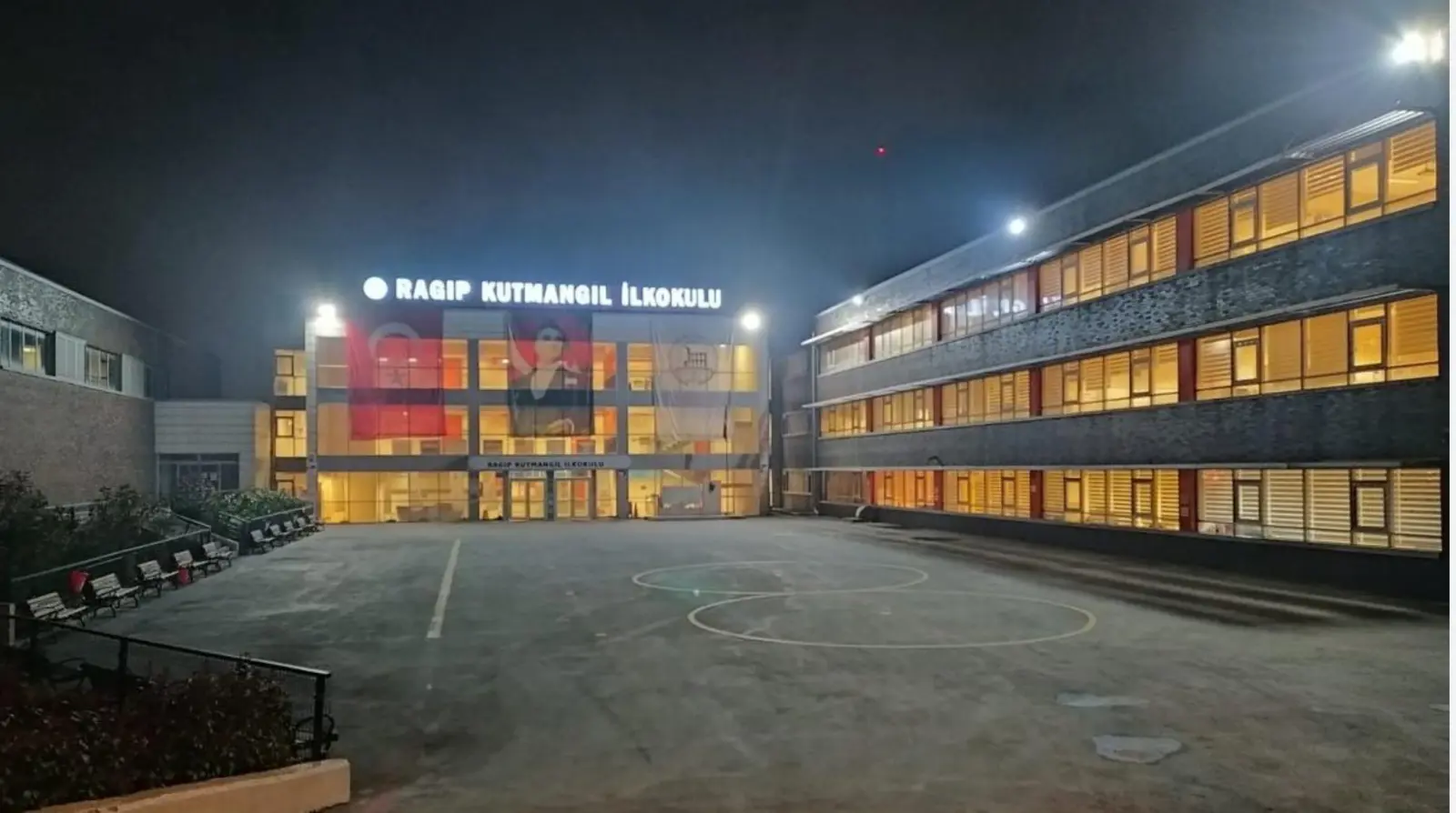 Kurum Kapak Görseli
