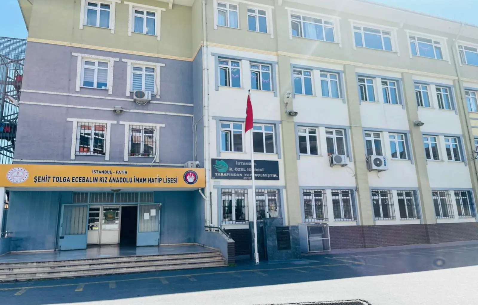 Kurum Kapak Görseli