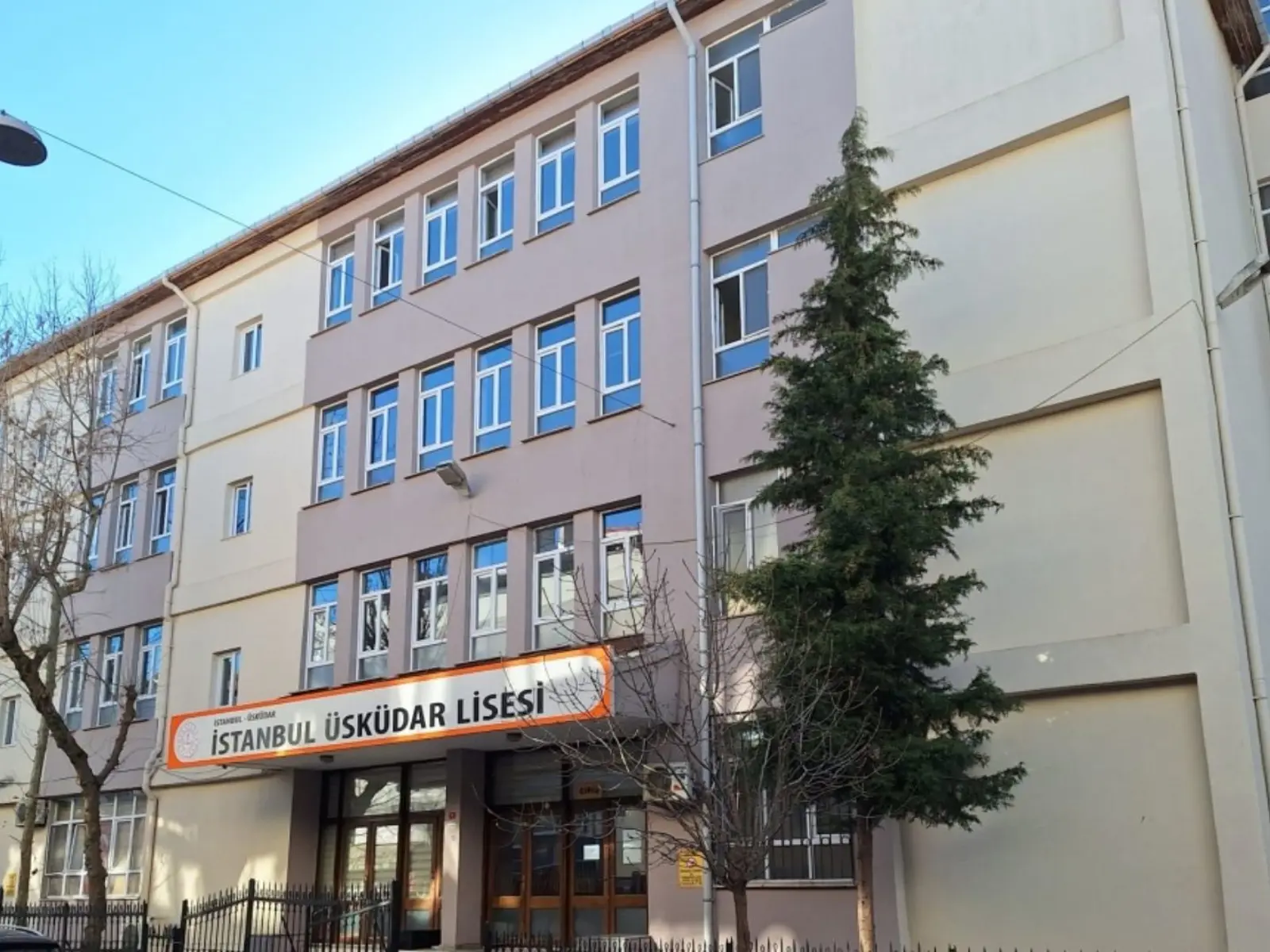 Kurum Kapak Görseli