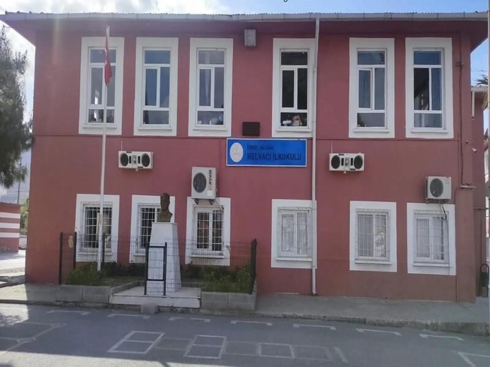 Kurum Kapak Görseli