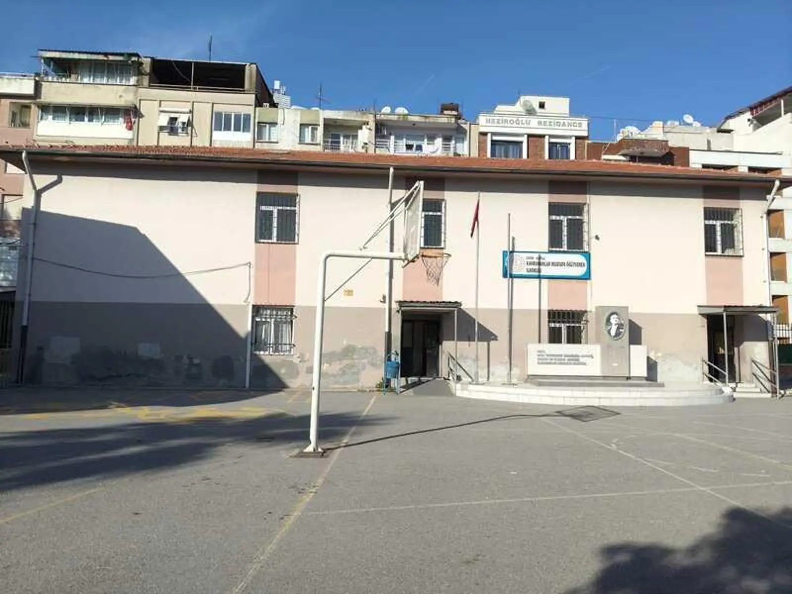 Kurum Kapak Görseli