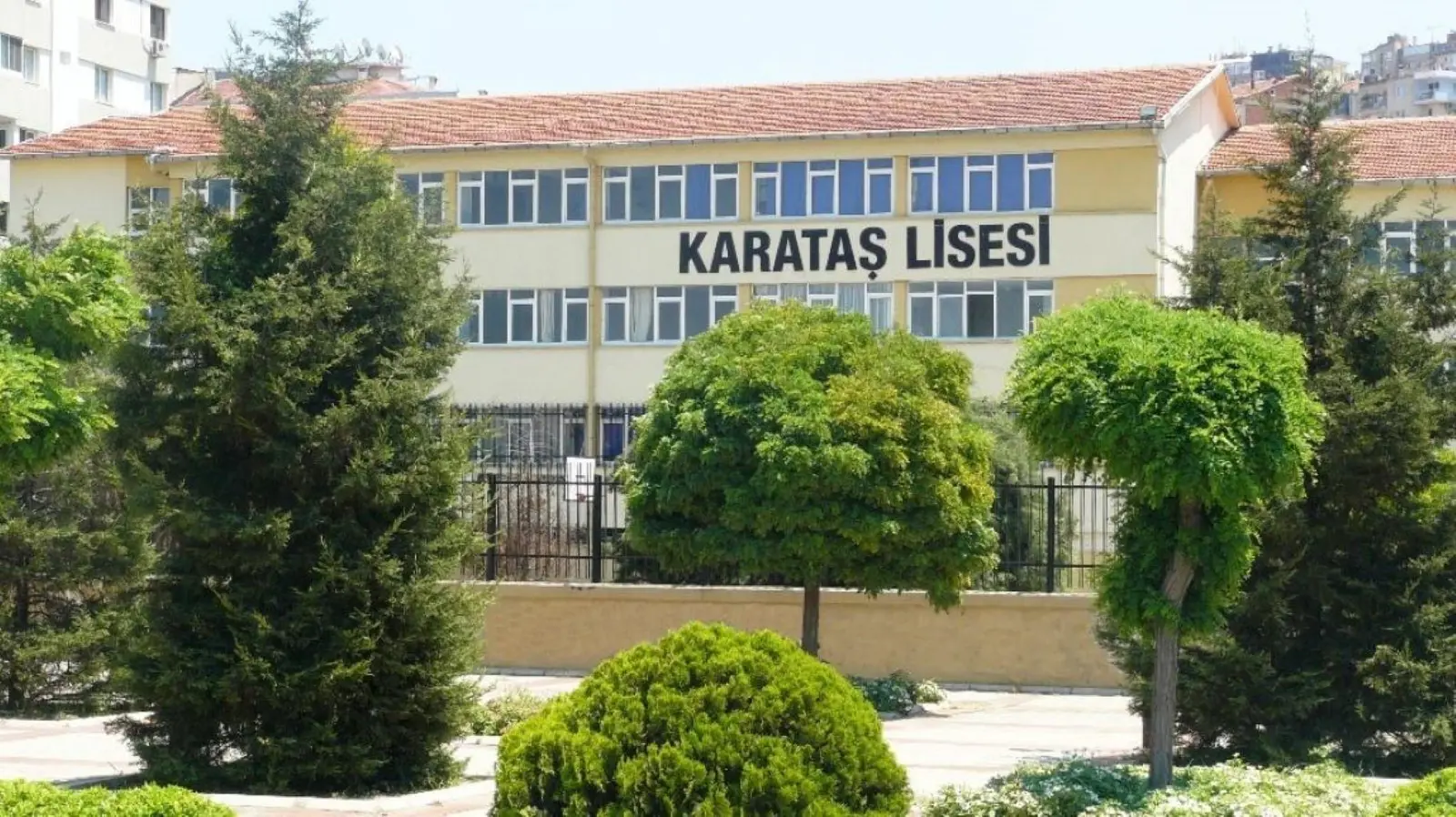 Kurum Kapak Görseli