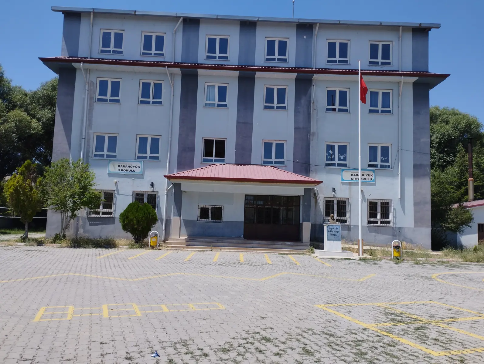 Kurum Kapak Görseli