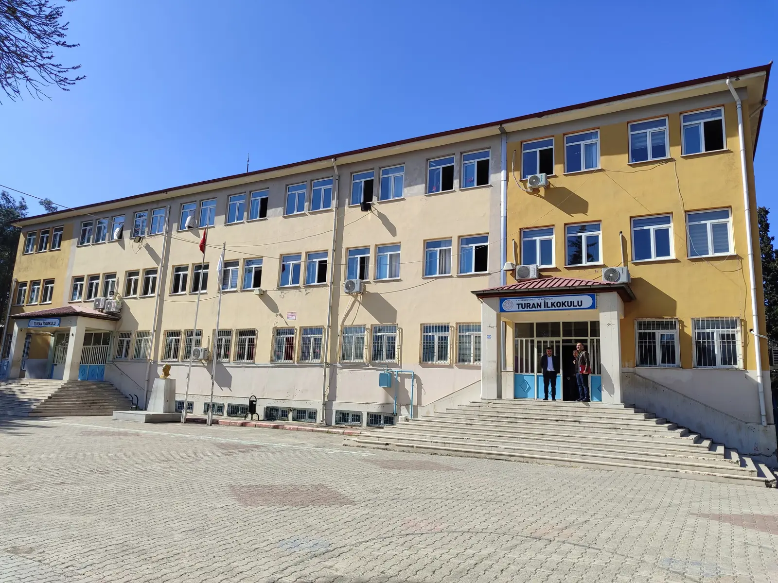 Kurum Kapak Görseli