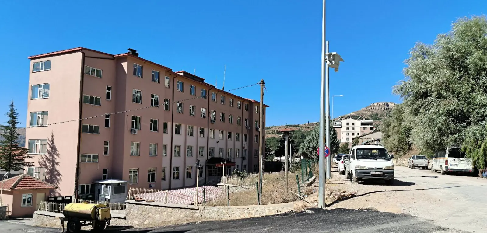 Kurum Kapak Görseli